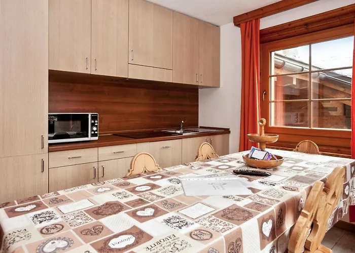 Comfortable In With Balcony Διαμέρισμα Λιβίνιο